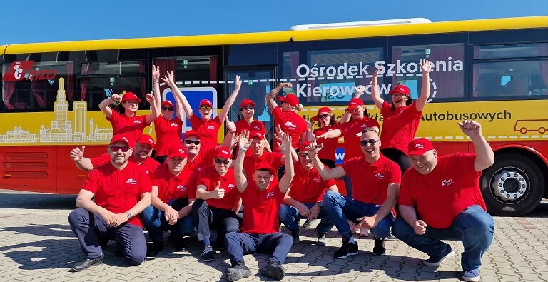 Mistrzowie kierownicy z MZA Team